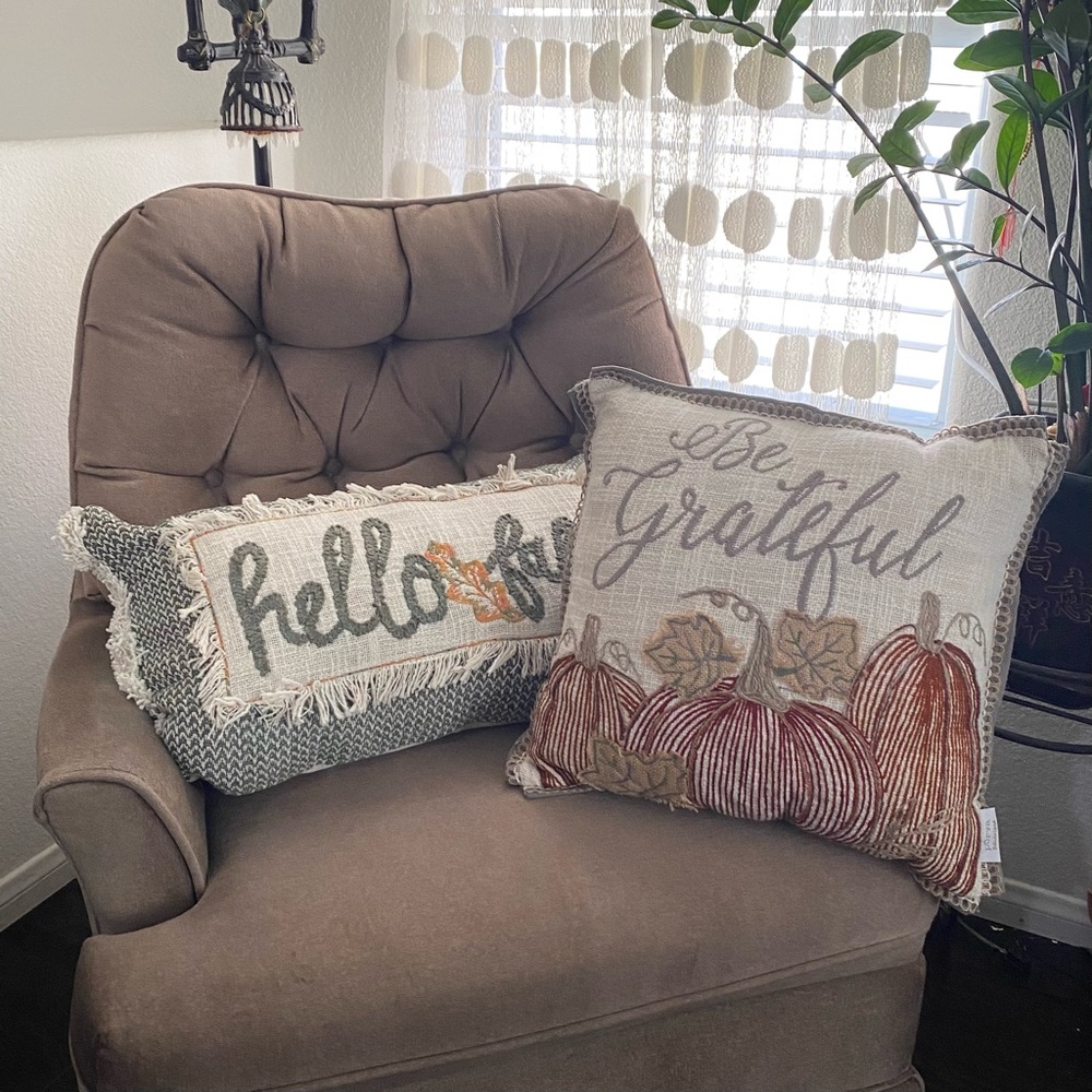 Wendy Bellisimo Purva Hello Fall Be Grateful Autum Fall Themed Accent Pillows